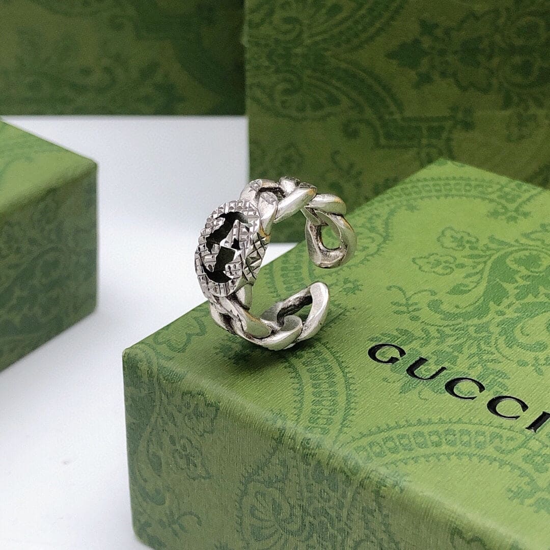 GG Ring