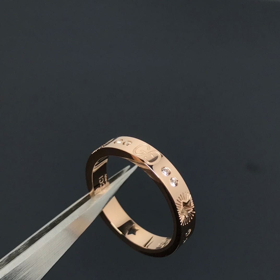 18K GG Icon Diamonds Ring